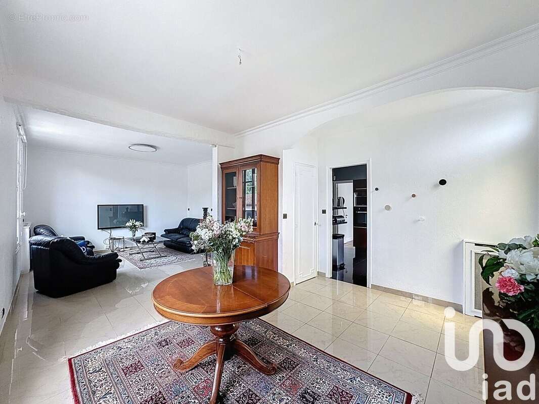 Maison 165 m² à Meaux  - photo 4