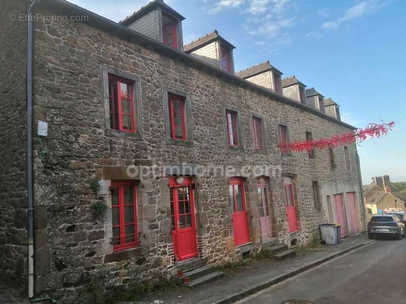 Appartement à BECHEREL