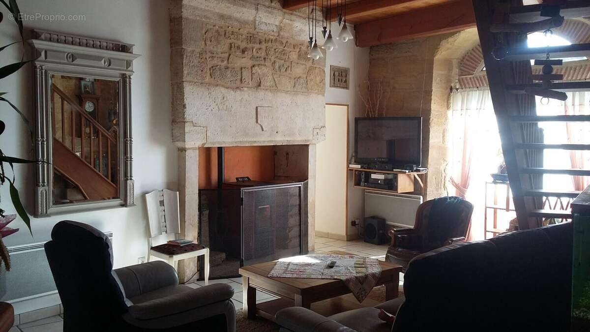 RDC - Appartement à CORGNAC-SUR-L&#039;ISLE