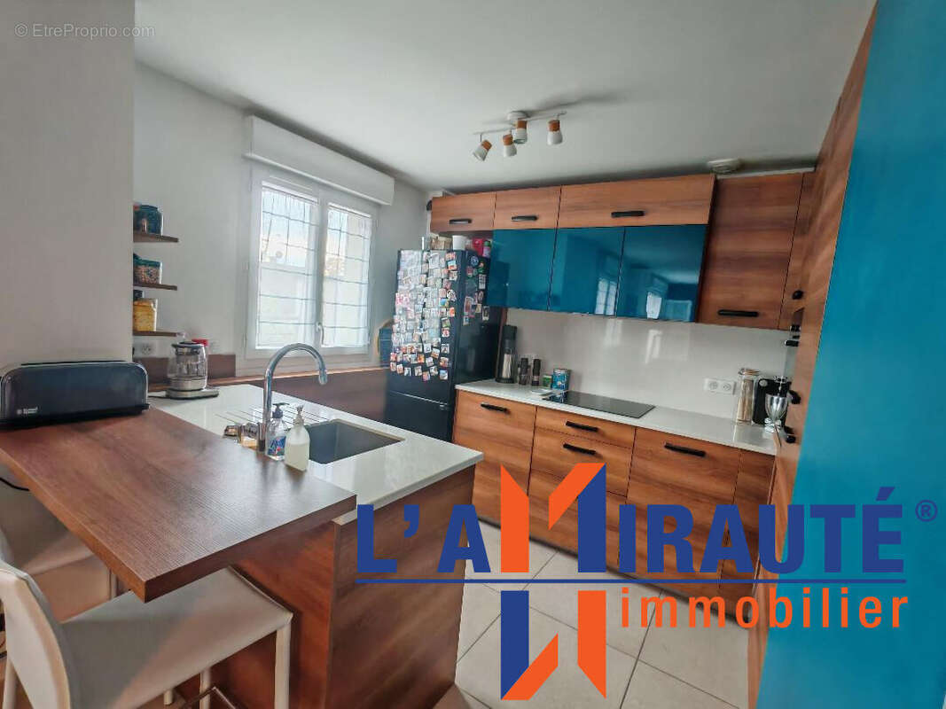 Appartement à SARTROUVILLE