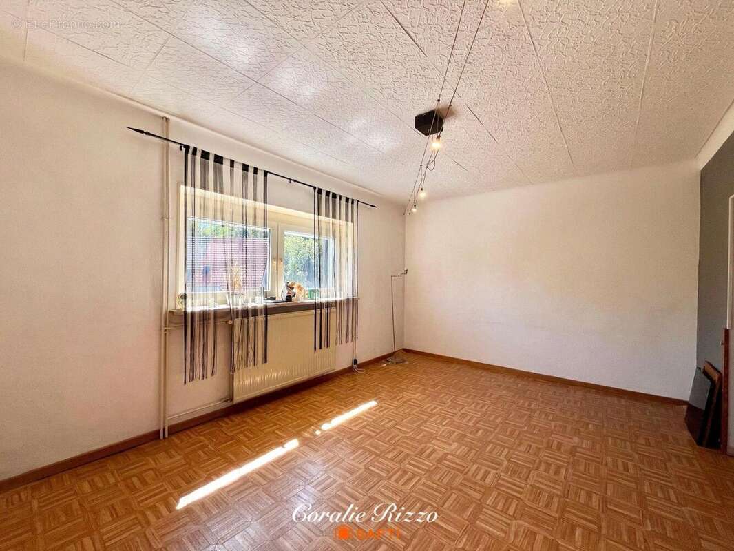 Photo 3 - Maison à FOLSCHVILLER