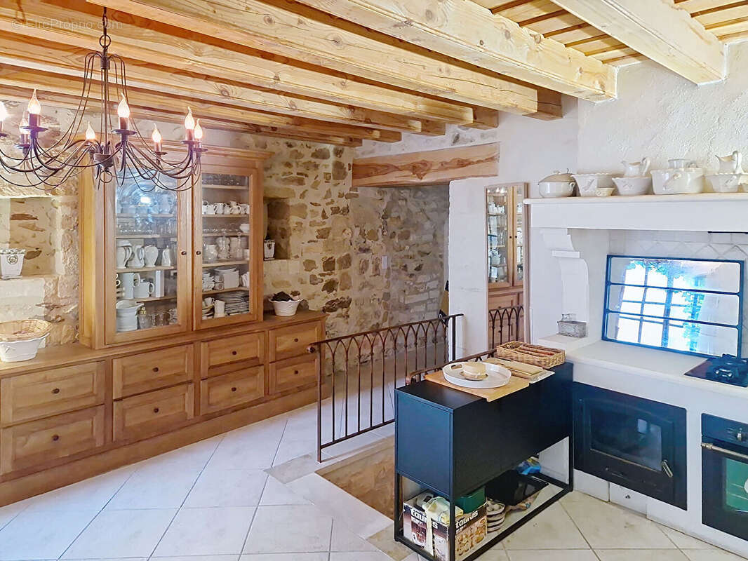 Maison à VILLENEUVE-LES-AVIGNON