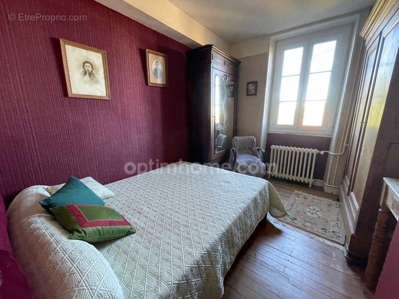 Maison à LA SOUTERRAINE