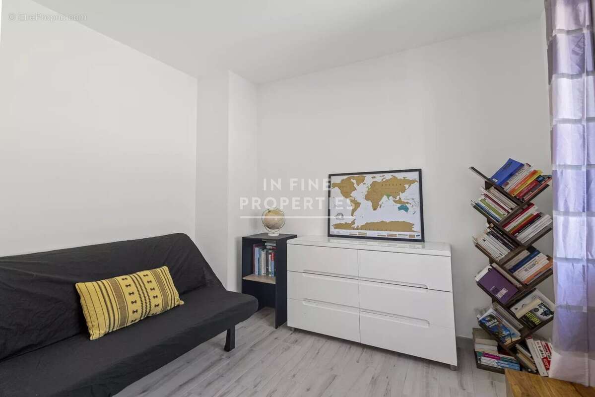 Maison à AURIBEAU-SUR-SIAGNE