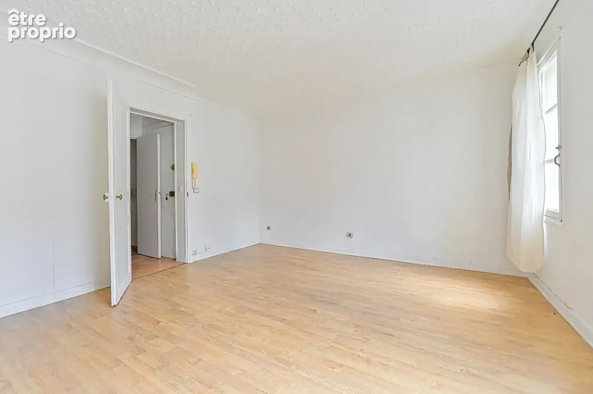 Appartement Paris 1 pièce(s) 26 m2 - photo 11