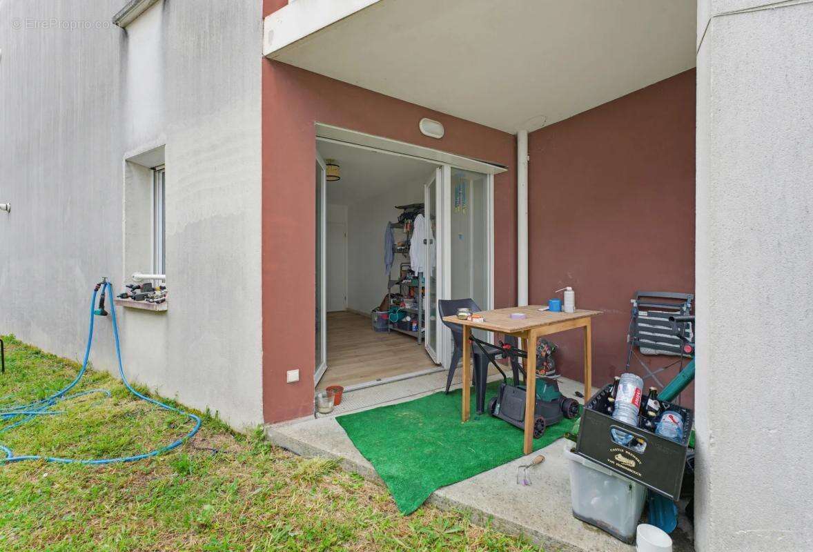 Appartement à VILLENAVE-D'ORNON