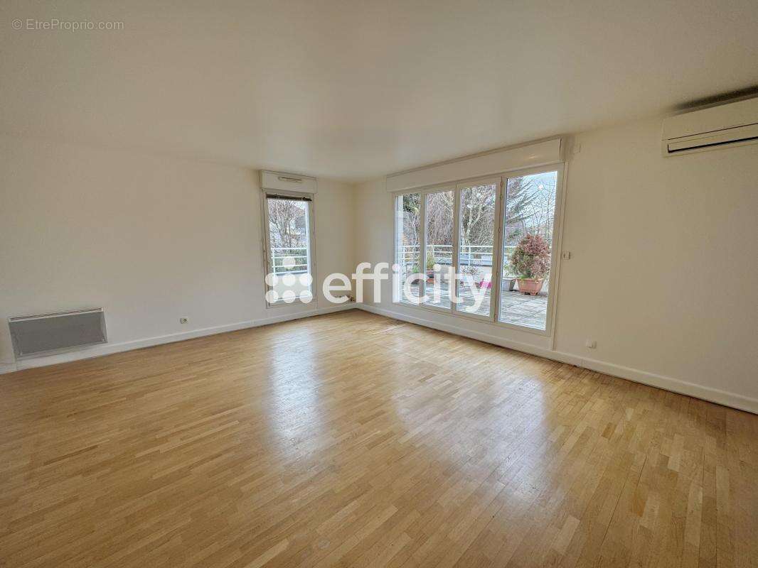 Appartement à LAGNY-SUR-MARNE