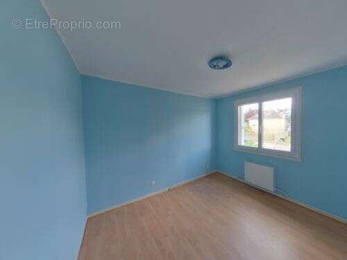 Maison à SAINT-AMAND-MONTROND