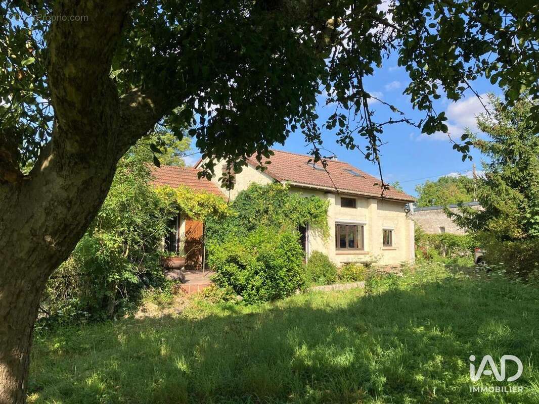 Photo 6 - Maison à SAINT-CYR-SUR-MORIN