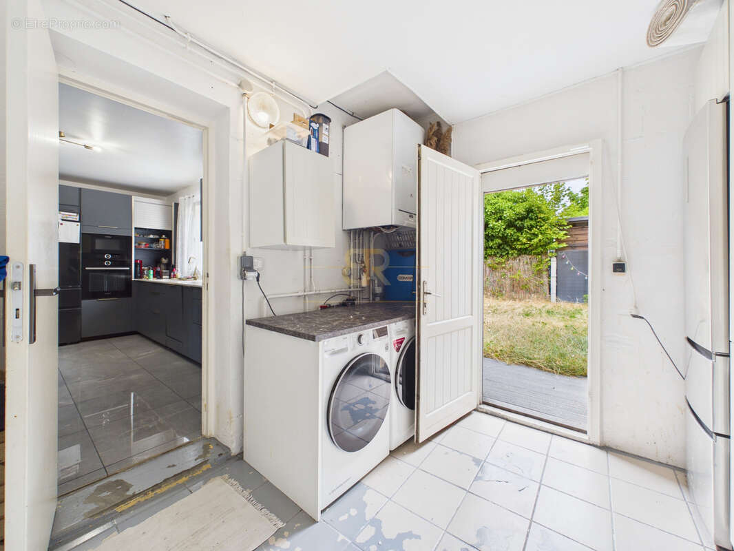 Rue de la Meunerie / Maison familiale / 5 chambres / Jardin - photo 6