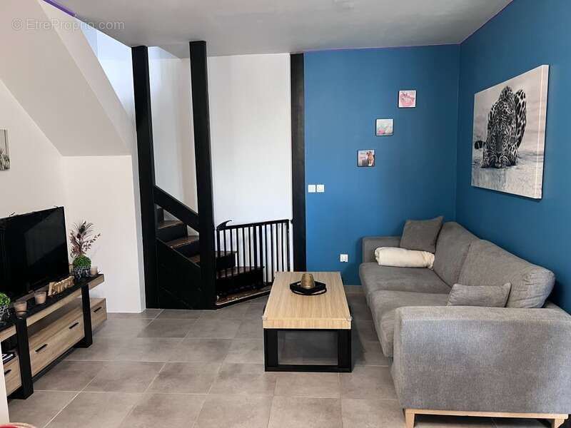 Maison à CORME-ROYAL