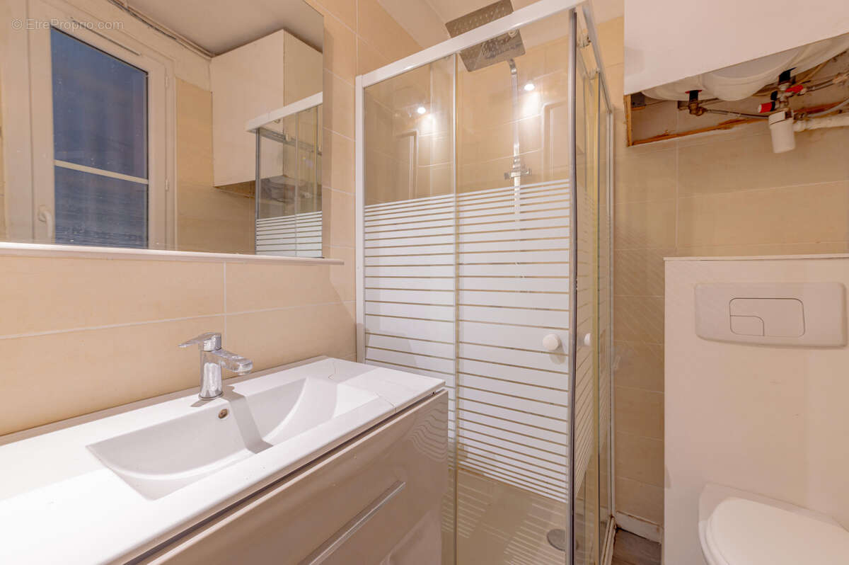 Appartement à PARIS-11E