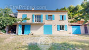 Maison à BAYONS