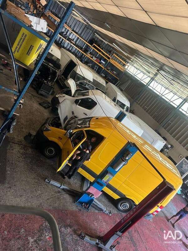 Photo 4 - Commerce à OZOIR-LA-FERRIERE