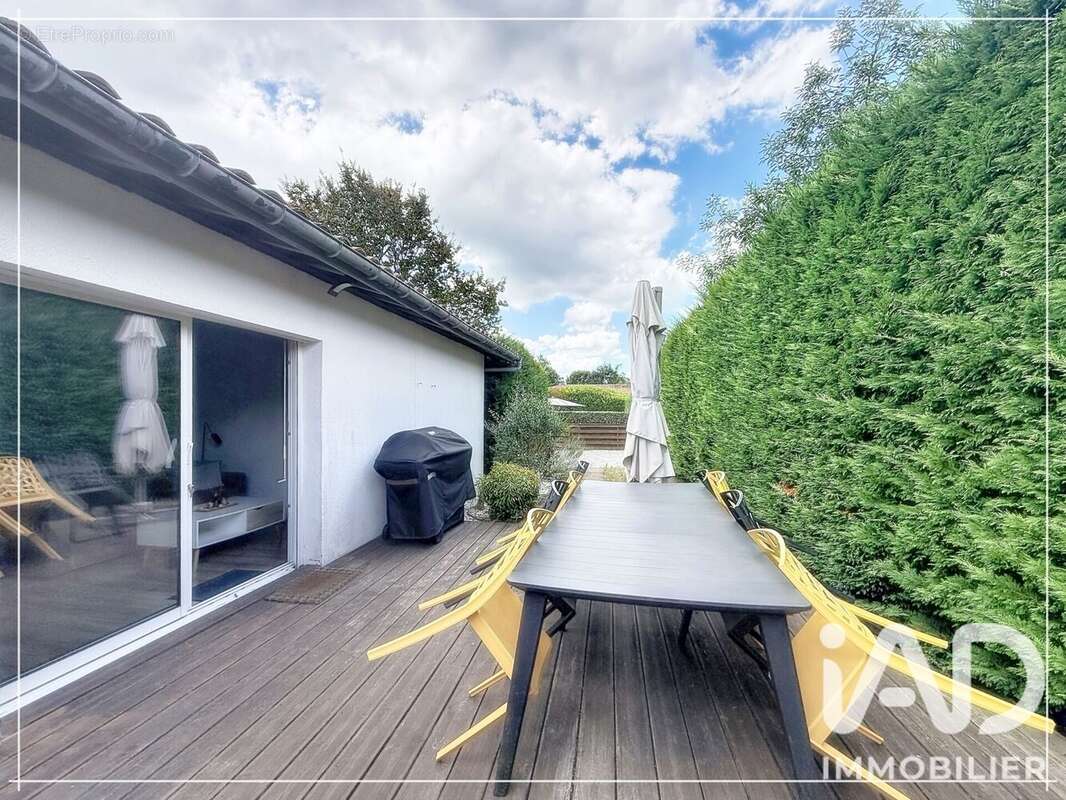 Maison 230 m² à Magescq  - photo 4