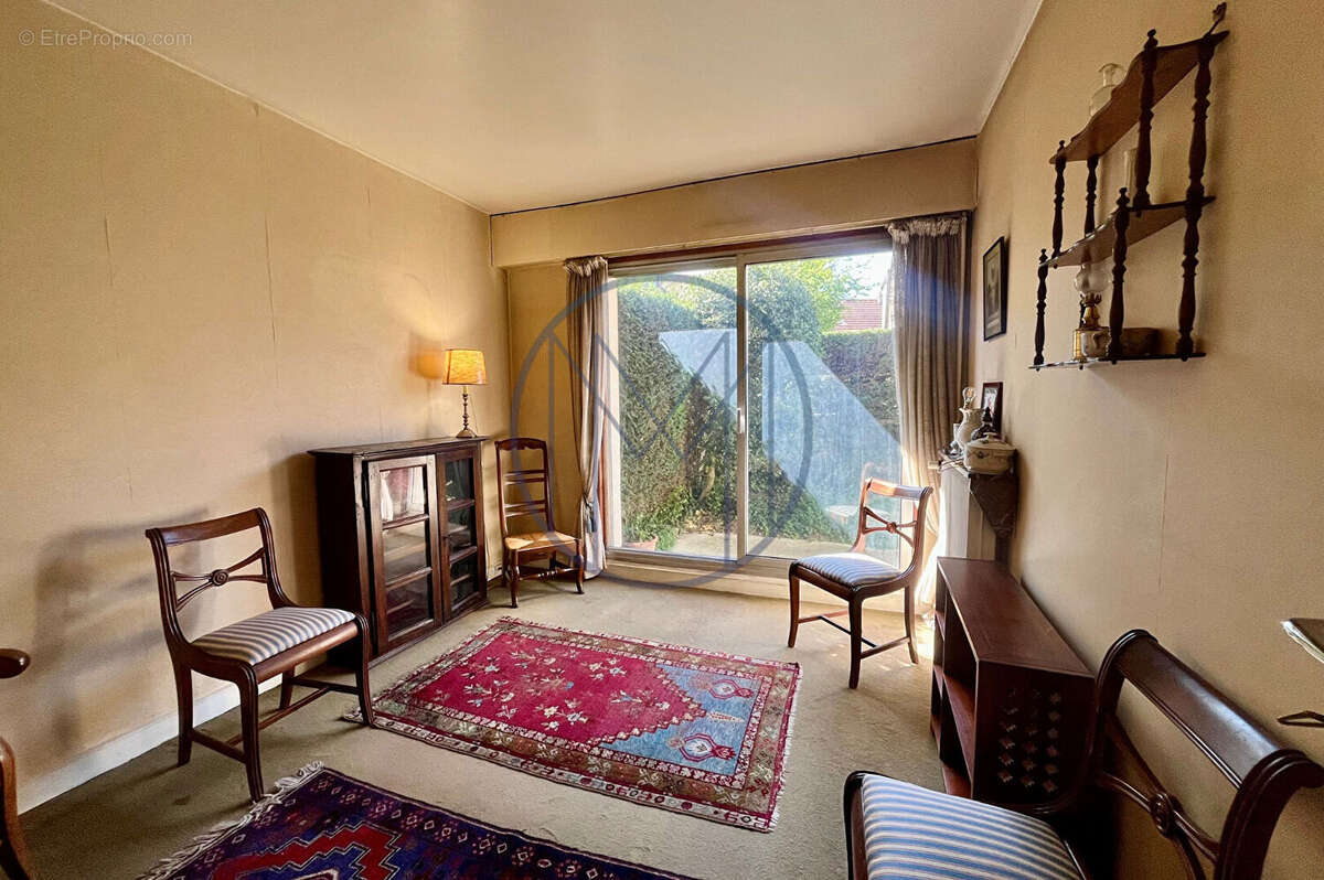 Appartement à VERSAILLES