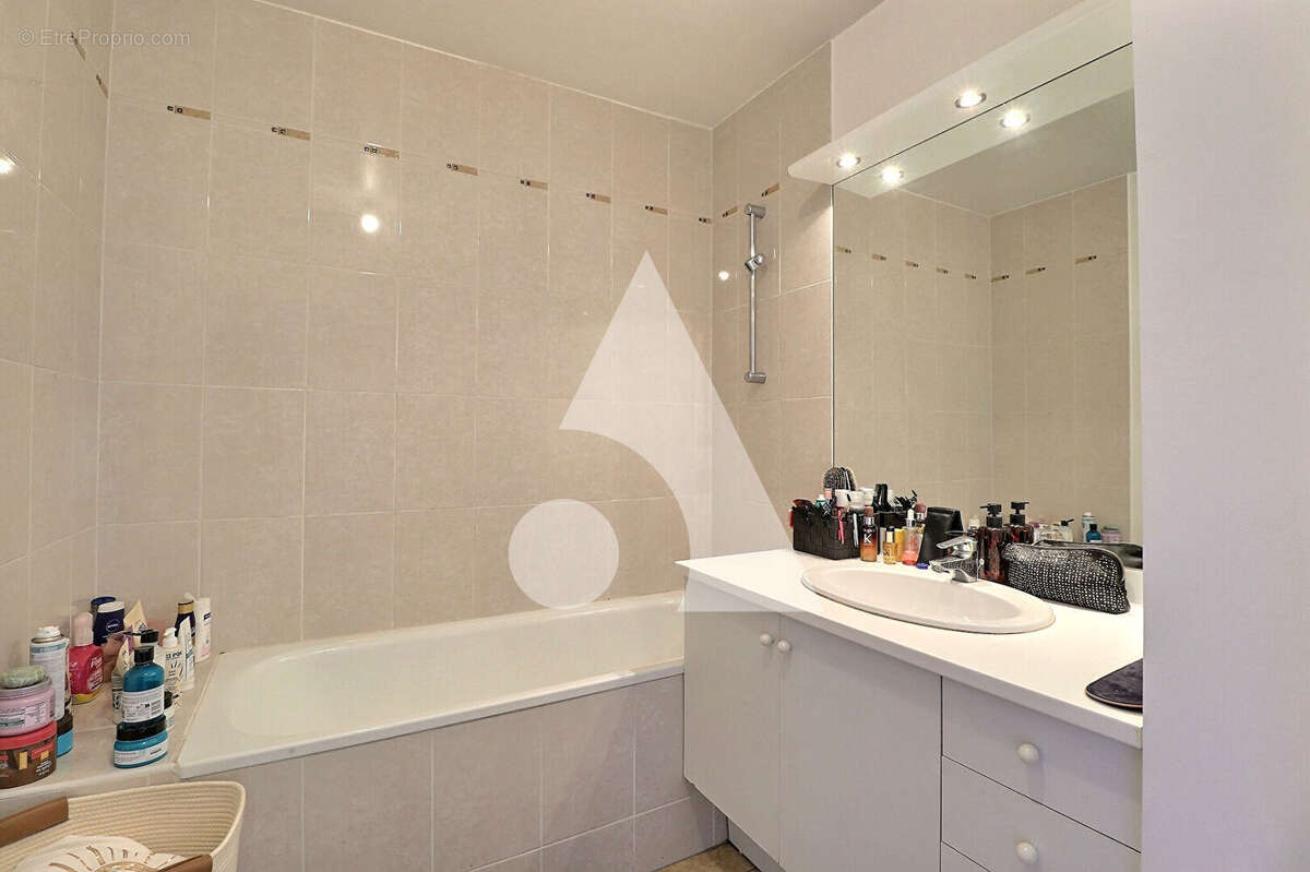 Sannois Pasteur 2 pièces 46.82 m2 avec cave, parking et ascenseur - photo 6