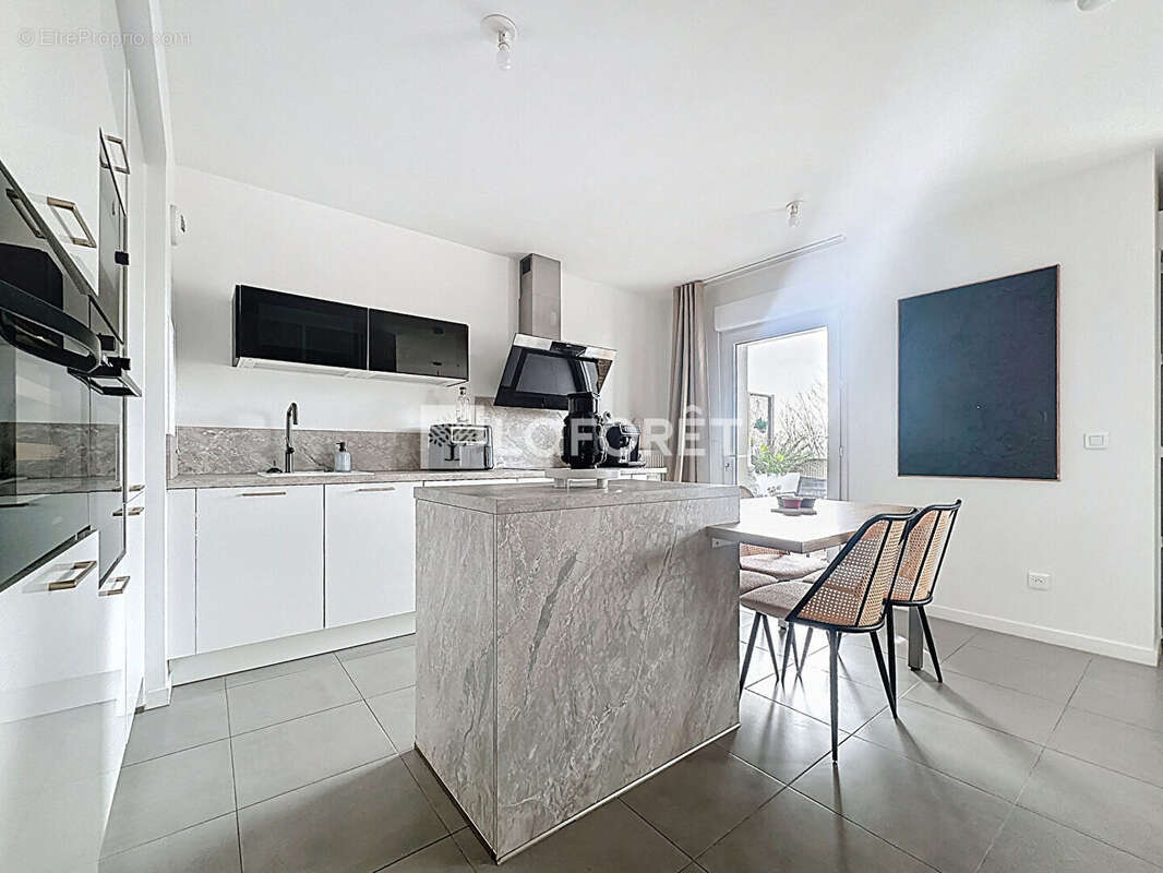 Appartement à CHAMPIGNY-SUR-MARNE