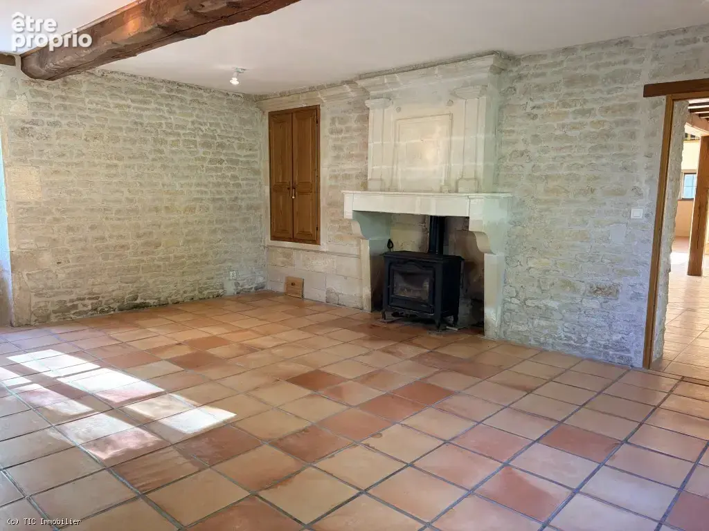 Belle Maison en Pierre avec 4 Chambres et Beau Parc Arboré - photo 6