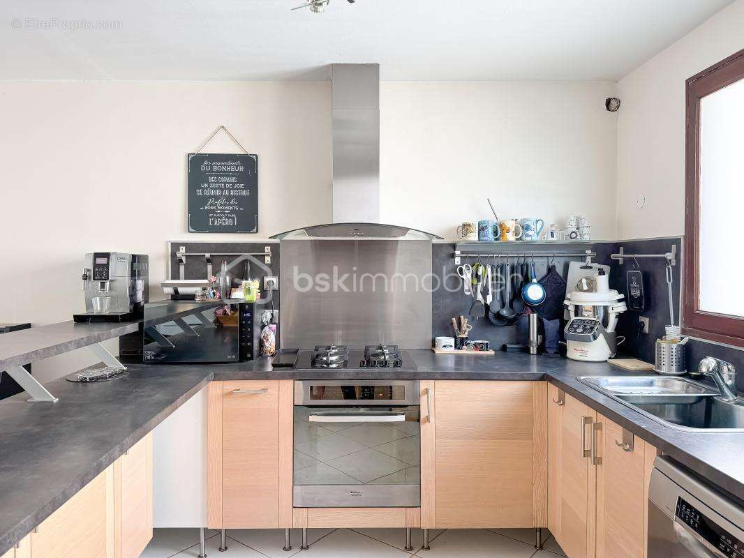 Maison à OZOIR-LA-FERRIERE