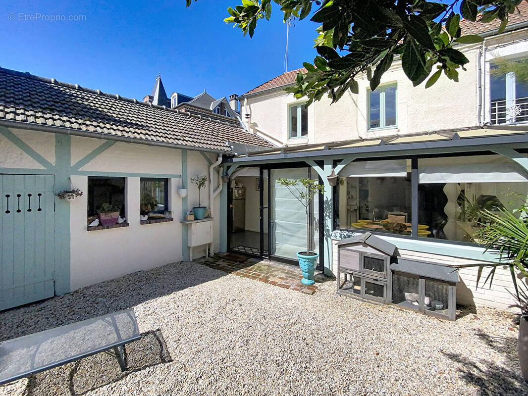 Maison à CABOURG