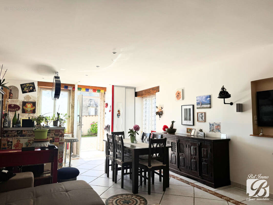 Maison à BRESSOLLES