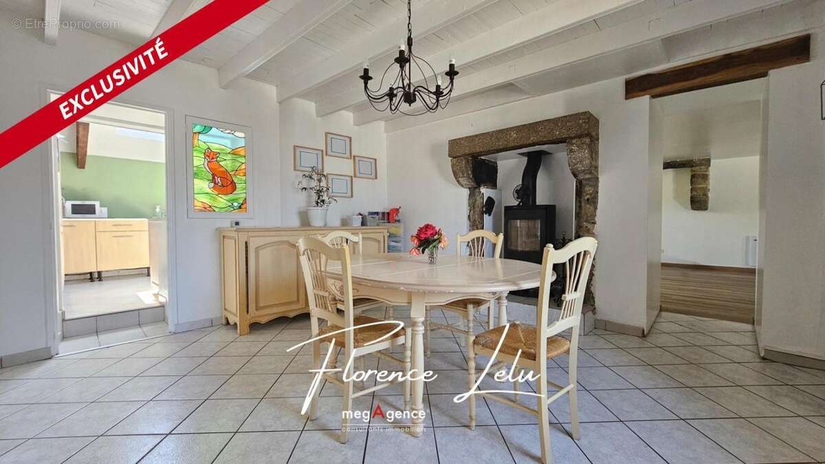 Maison à LE LESLAY