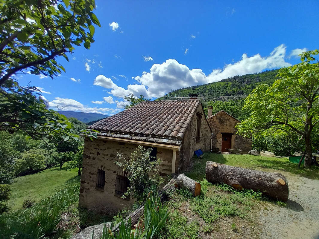 Maison à SAINT-VINCENT-D'OLARGUES