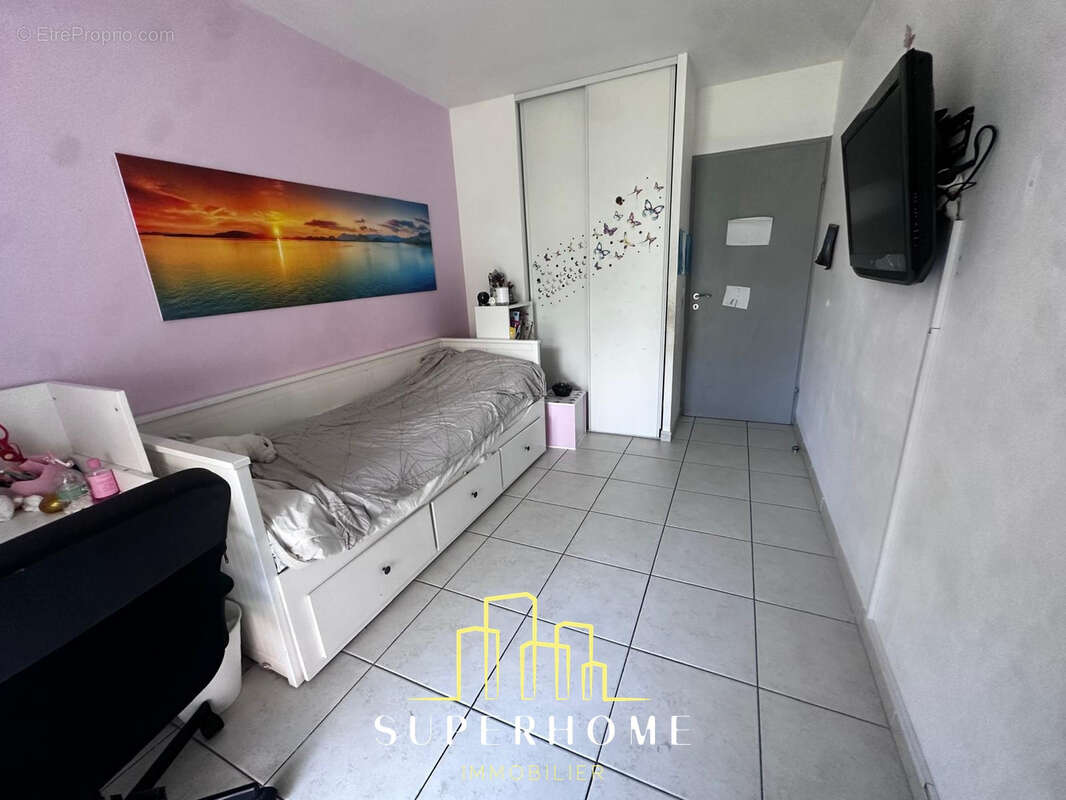 Appartement à MARSEILLE-8E