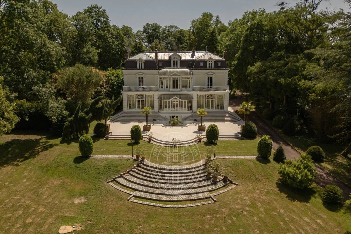 Maison à RUBELLES