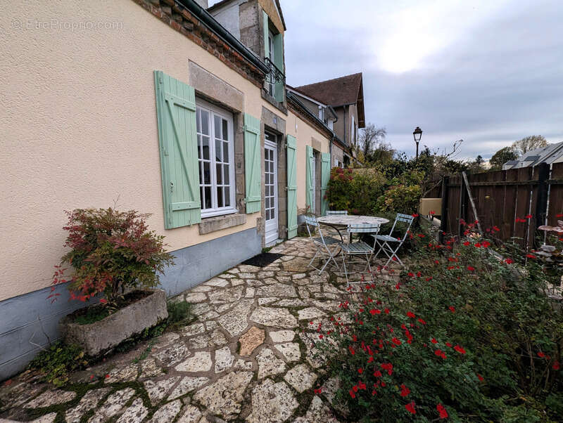 Maison à VITRY-AUX-LOGES