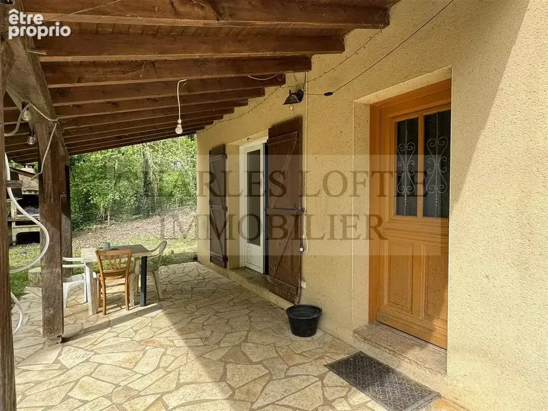 Maison familiale avec garage attenant, sur terrain de plus de 4900 m² - photo 13