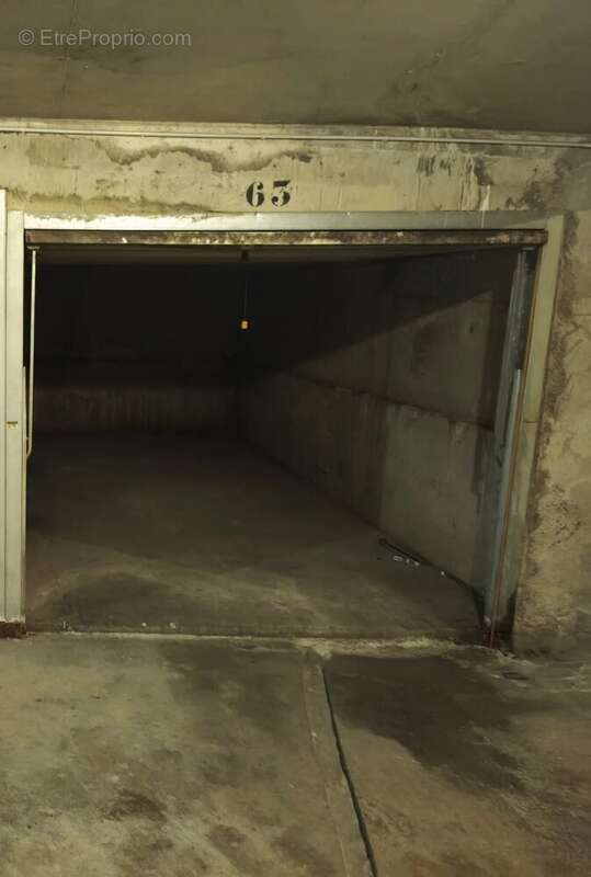 Parking à BEAULIEU-SUR-MER