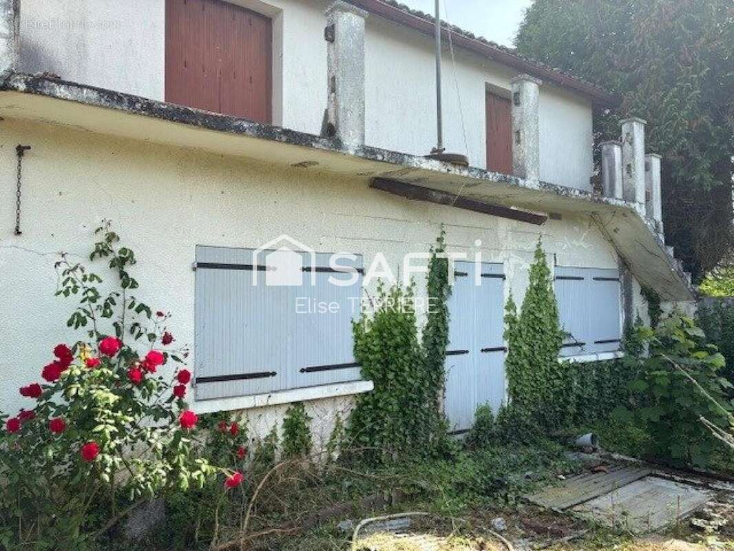 Photo 3 - Maison à AIGRE