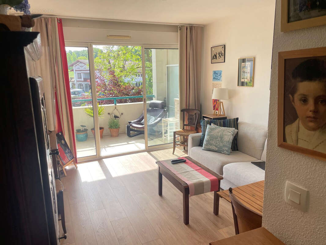 Appartement à CIBOURE