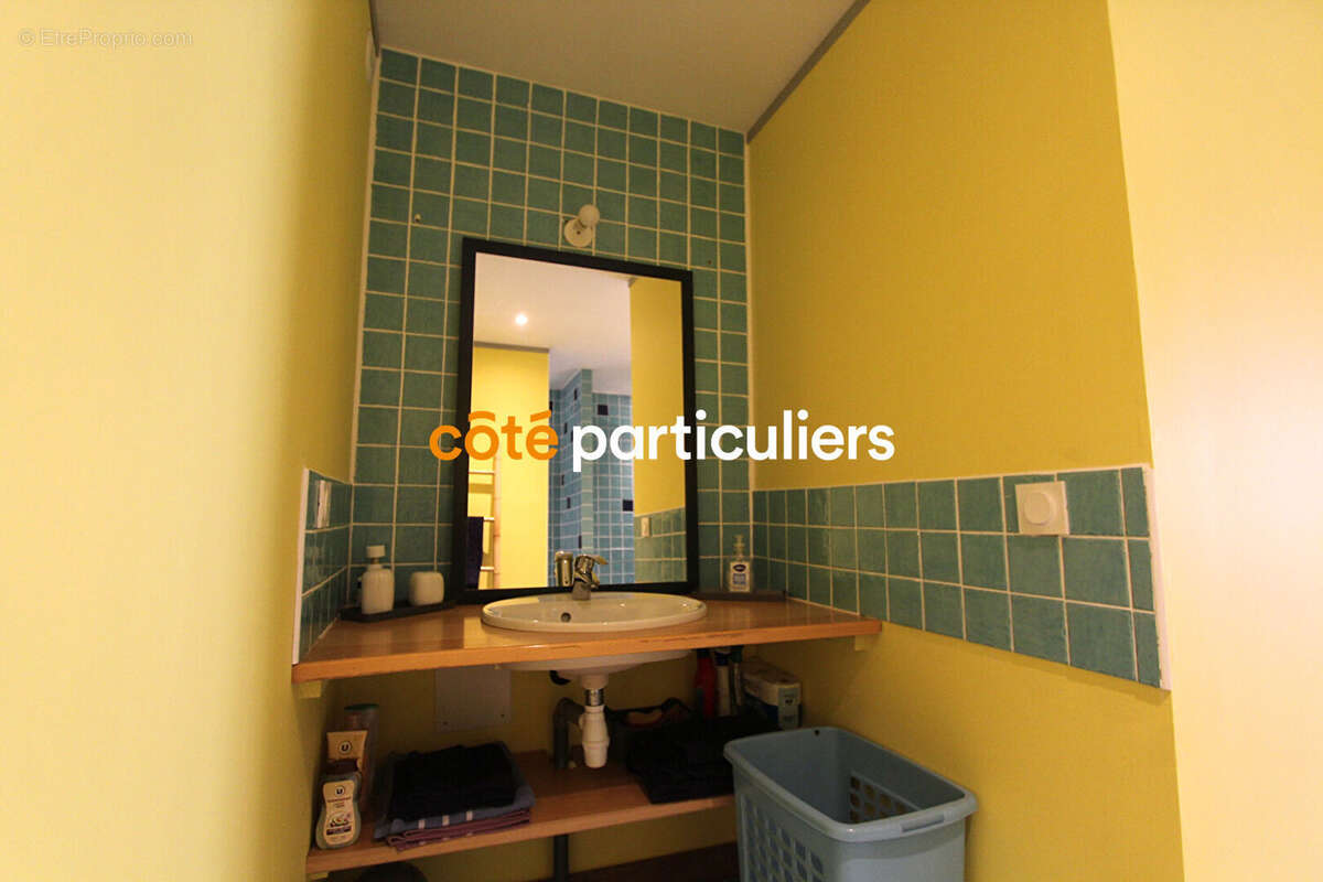 Maison à VOUILLE-LES-MARAIS