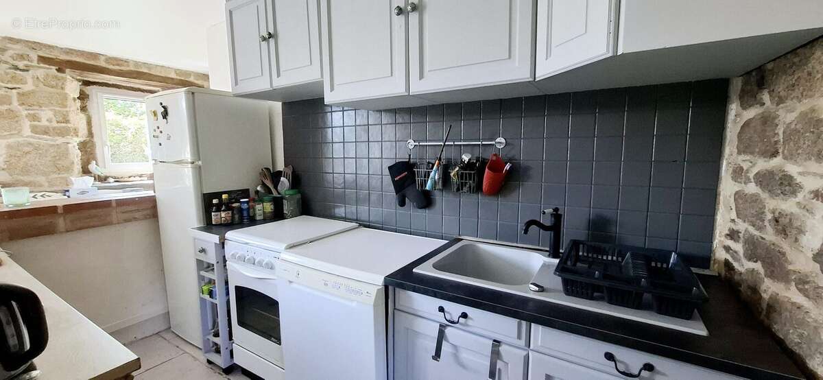 Maison à TREDREZ-LOCQUEMEAU