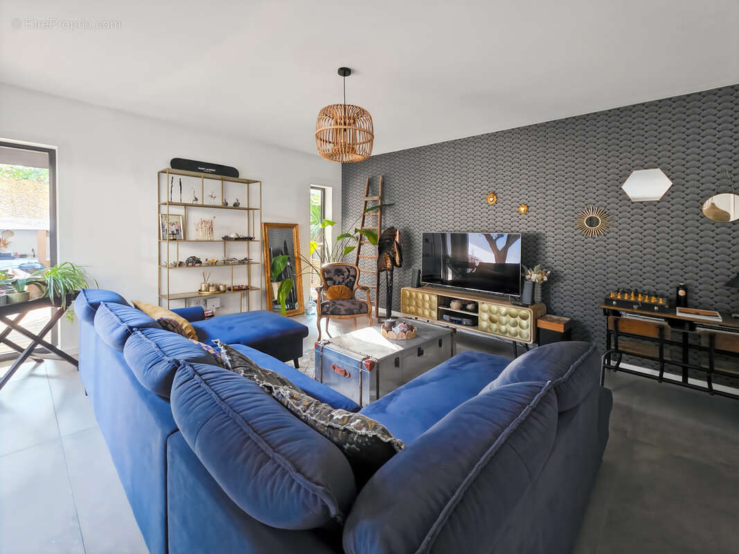 Villa contemporaine avec 5 chambres et piscine. - photo 20