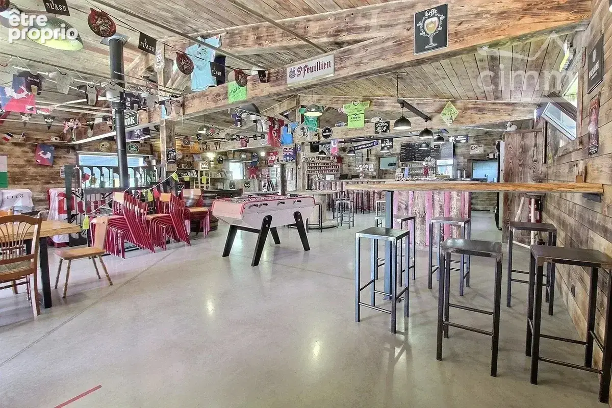 À vendre – Murs et fonds de commerce – Bar à bières / Pub – Le Touvet - photo 7