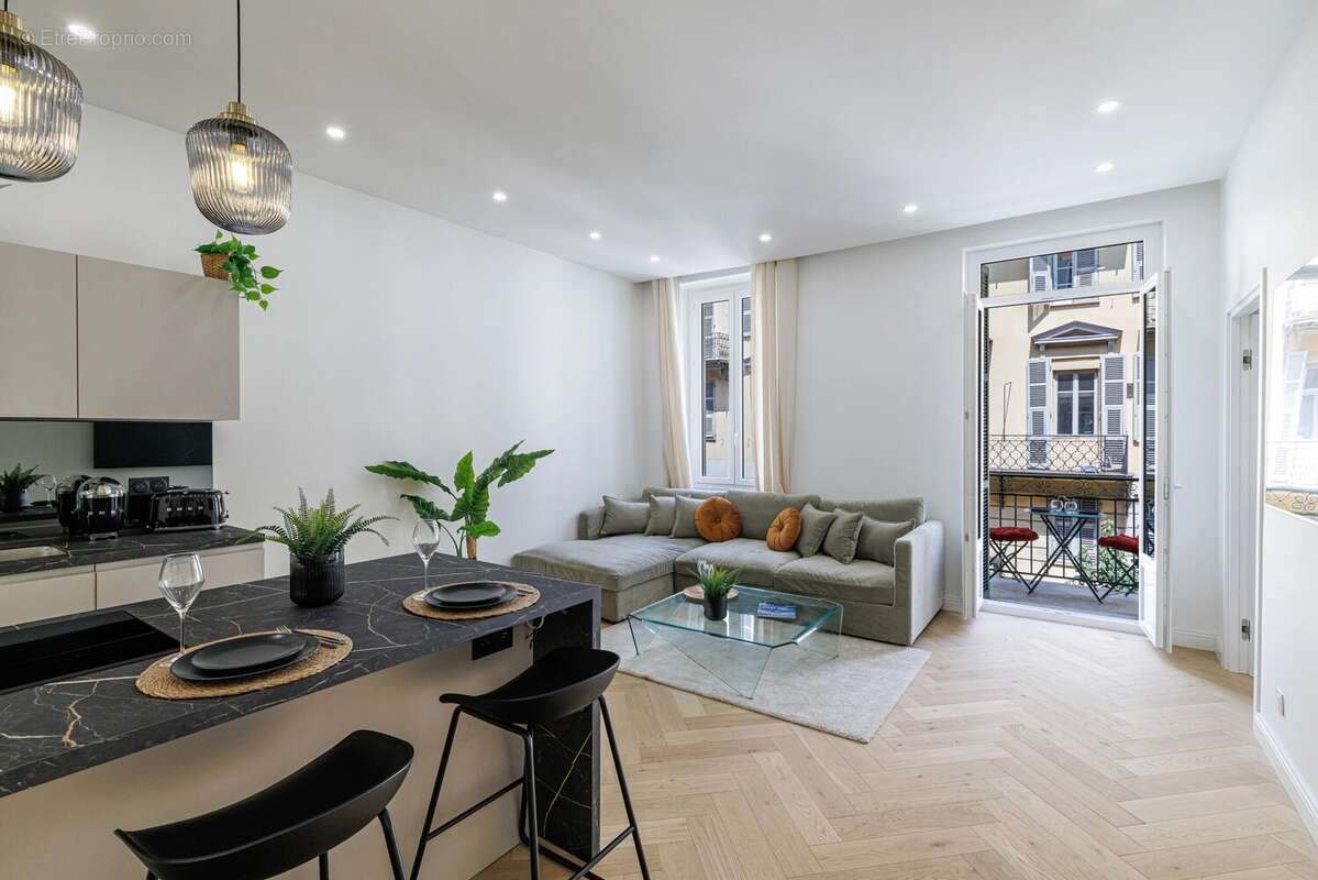 Appartement à NICE