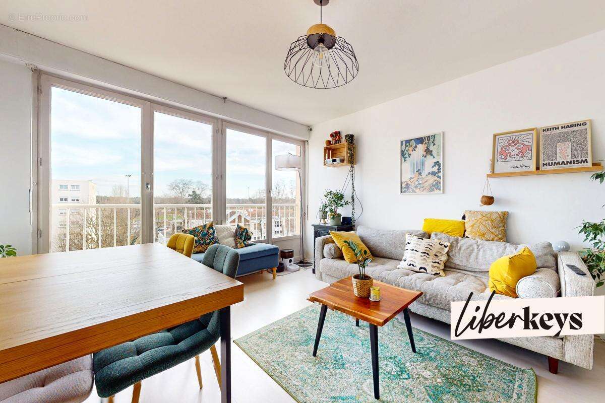 Appartement à VENISSIEUX