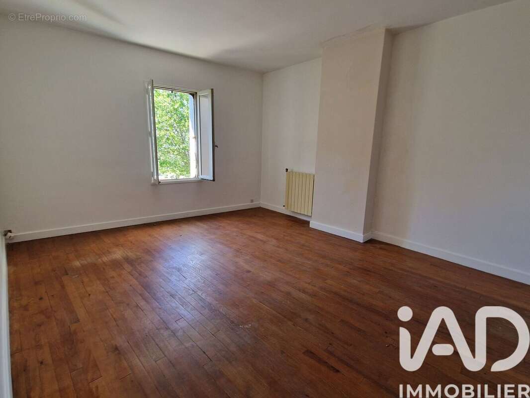 Photo 8 - Maison à LIVRON-SUR-DROME