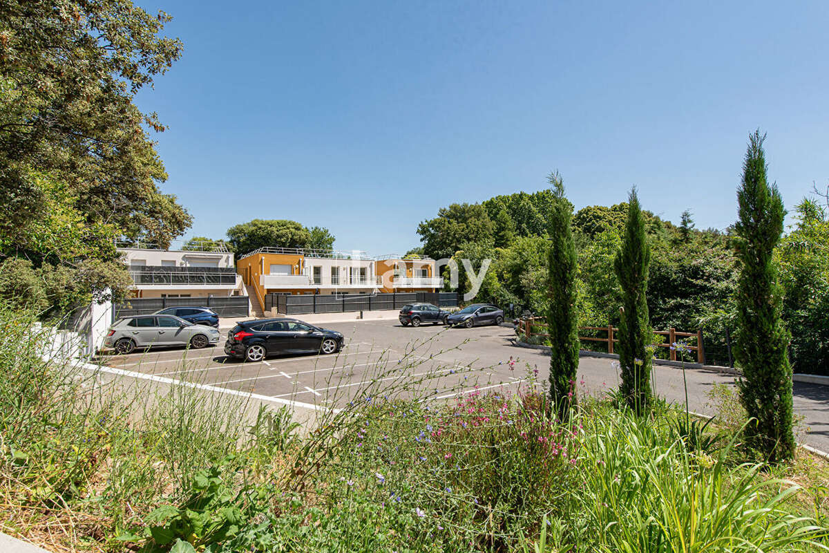 Appartement à SEPTEMES-LES-VALLONS