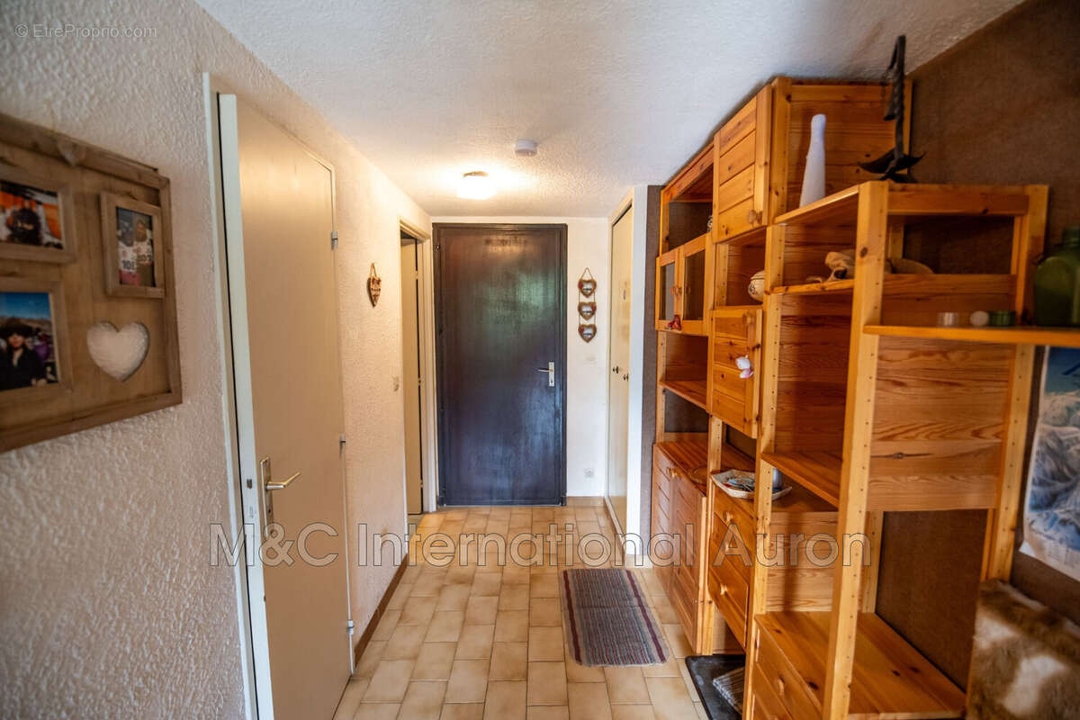 Appartement à SAINT-ETIENNE-DE-TINEE