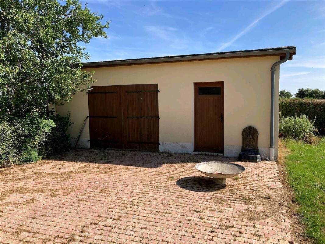 Maison à CHATEAUNEUF-EN-THYMERAIS