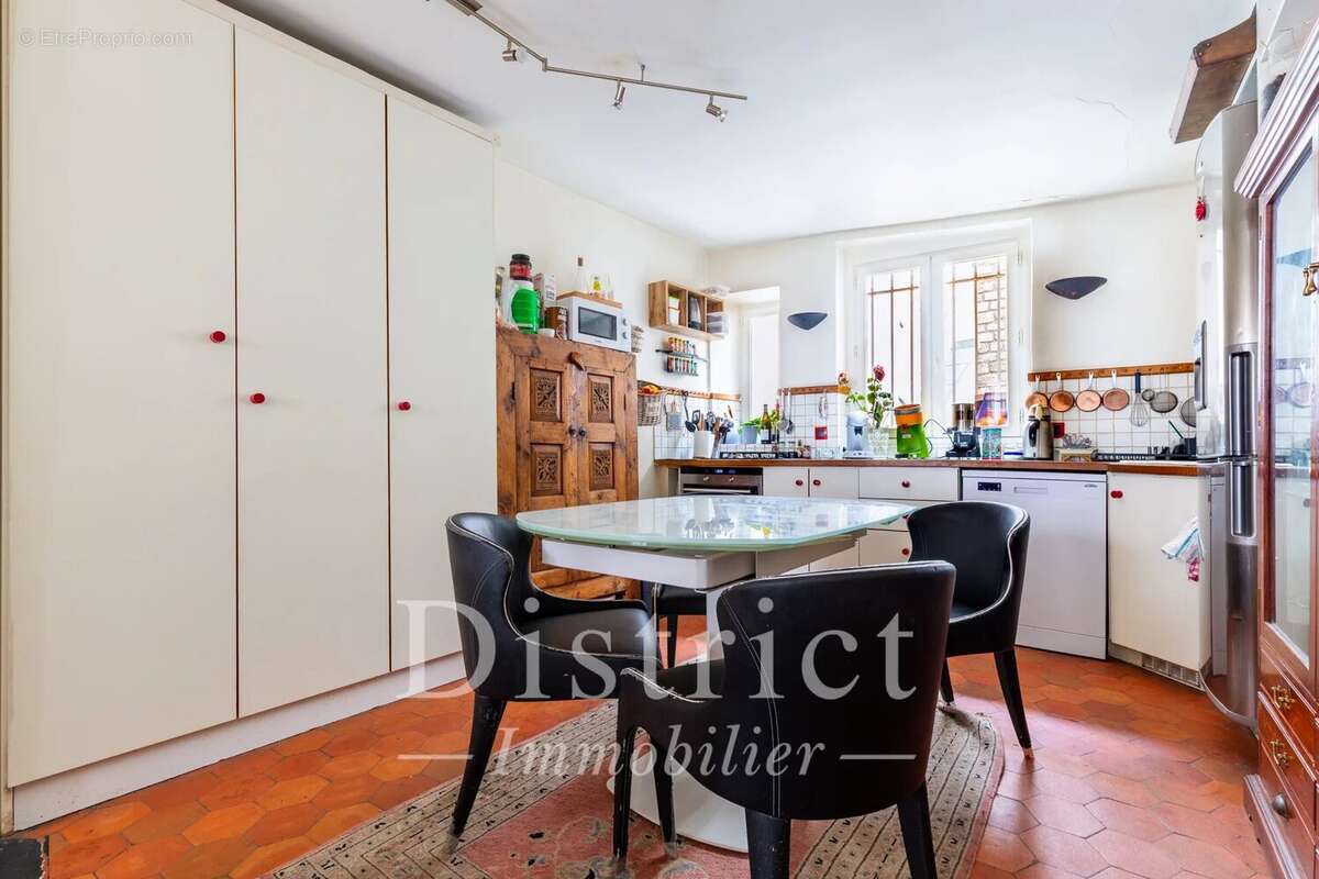 Appartement à PARIS-5E