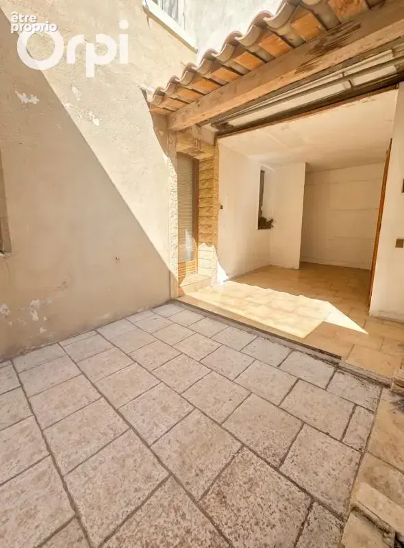 Maison de ville 94M2- La Ciotat avec fort potentiel à deux pas du Vieux-Port - photo 10