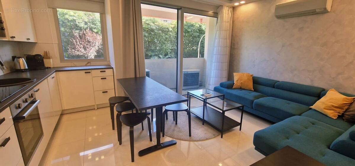 Appartement à MENTON