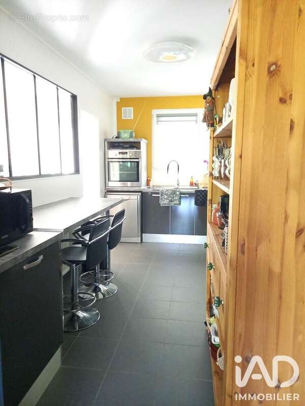Maison 92 m² à Louvroil  - photo 4