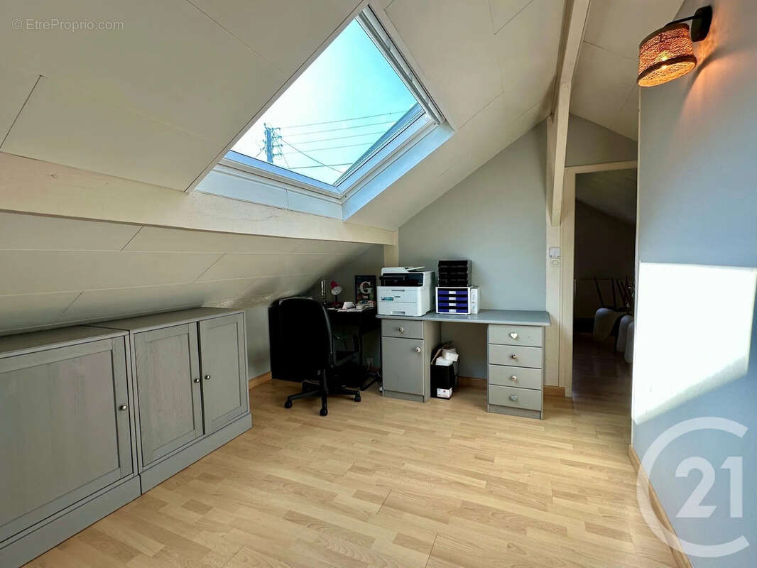 Maison à THORIGNY-SUR-MARNE